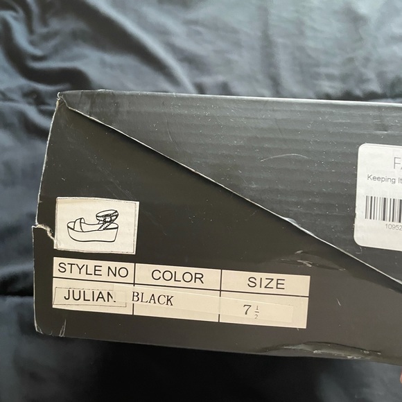 Platform sandals - Picture 5 of 5